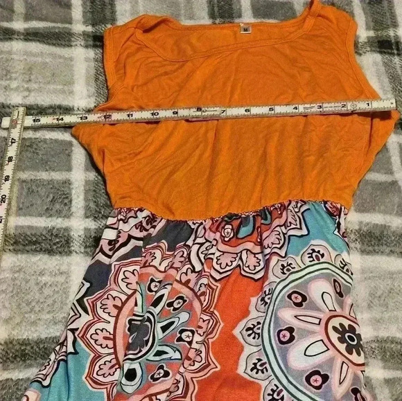 Fashion bug medium long festive floral dress with pockets - Picture 4 of 7